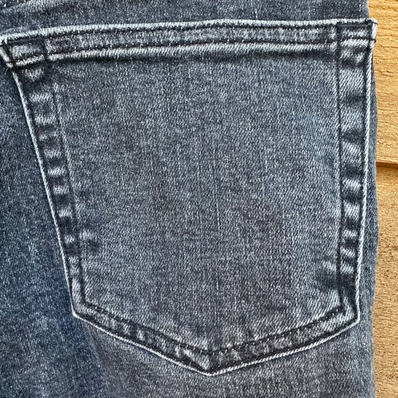 Re/Done Black Distressed Button Fly Crop Cut Off Jeans Size 25 - Picture 12 of 12